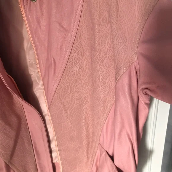 Pink Genuine Leather Jacket - Picture 5 of 7